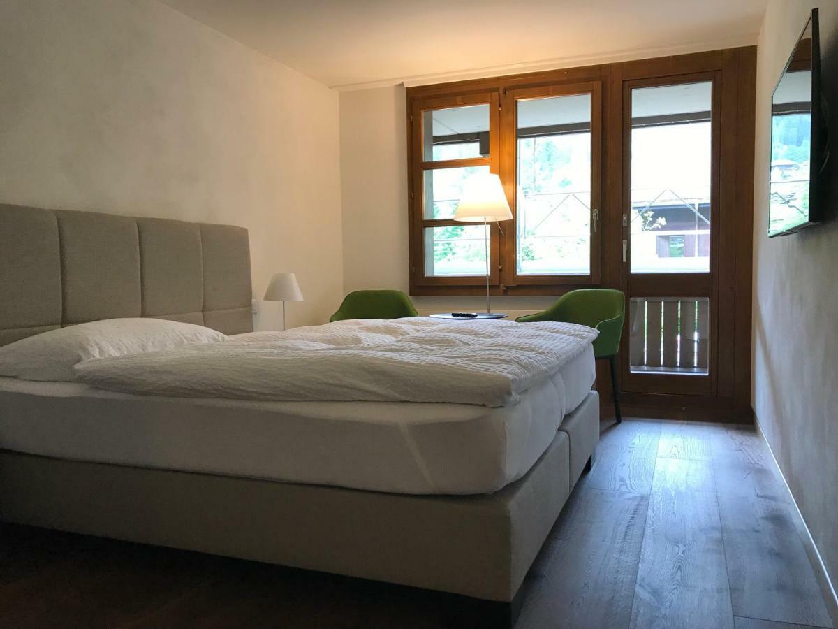 Hotel Krone Lenk Ngoại thất bức ảnh